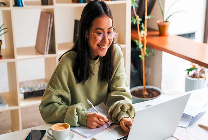 Día del Practicante: Cuatro habilidades que aceleran el desarrollo de los jóvenes en las empresas