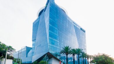 clínica peruana alcanza reacreditación internacional de alto estándar