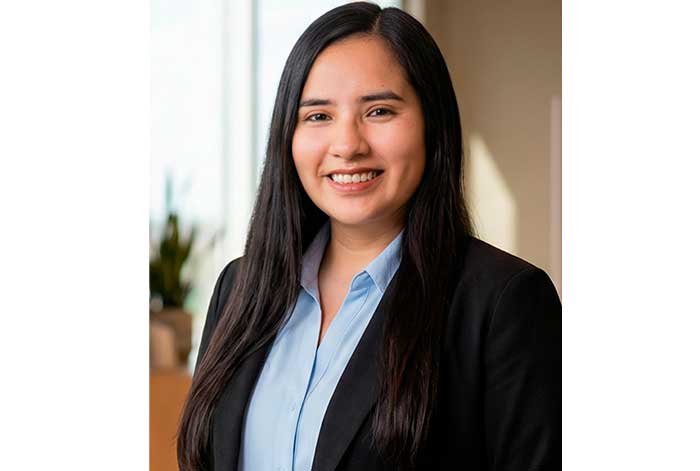 Sheerley Cárdenas se incorpora como asociada senior del área Corporativa y Financiera de BVU