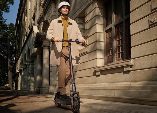 Movilidad urbana: scooters eléctricos ganan protagonismo como alternativa práctica para los desplazamientos diarios