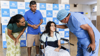 EsSalud: Salvan a adolescente con compleja cirugía cerebral sin abrir el cráneo