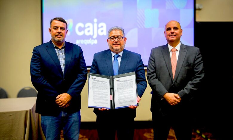 Caja Arequipa y la Corporación Financiera de Desarrollo S.A. (COFIDE) fortalecen capacidades empresariales de microempresarios en el país