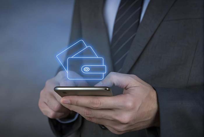 Billeteras digitales desplazan al efectivo más rápido de lo previsto
