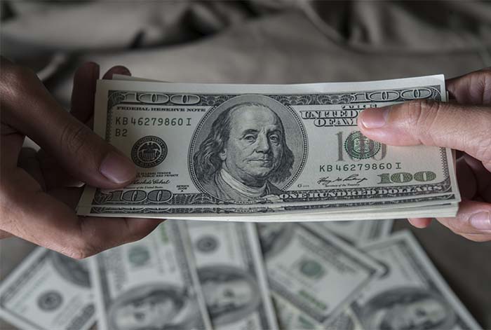 Dólar en Perú continúa condicionado por la incertidumbre económica internacional
