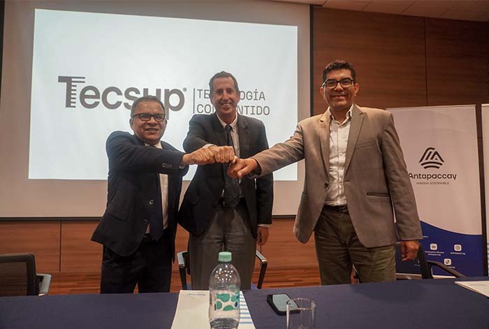 Antapaccay, Ferreyros y Tecsup impulsan becas para jóvenes y mujeres de Espinar