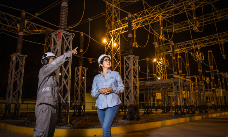 Ingenieras a la luz: visibilizar el talento femenino sigue siendo uno de los grandes desafíos del sector