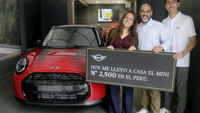 MINI celebra la entrega de su vehículo N° 2,500 en el Perú