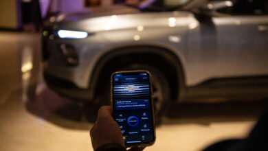 5 formas en que la tecnología vehicular protege a tu familia en cada viaje
