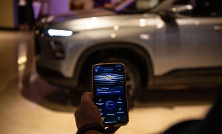 5 formas en que la tecnología vehicular protege a tu familia en cada viaje