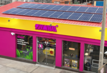 Primera tienda sostenible piloto con paneles solares en Chosica