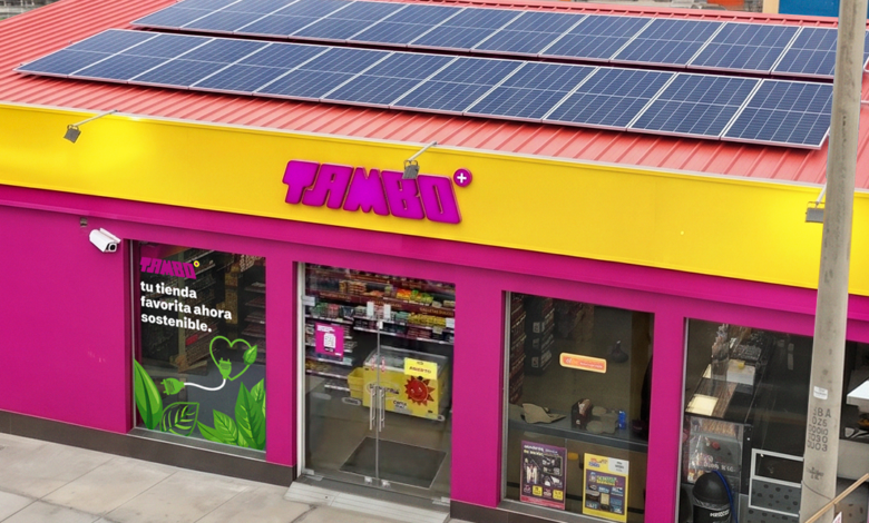 Primera tienda sostenible piloto con paneles solares en Chosica