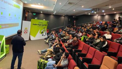 Touring Club del Perú e inDrive se unen para capacitar a repartidores en conducción preventiva y seguridad vial