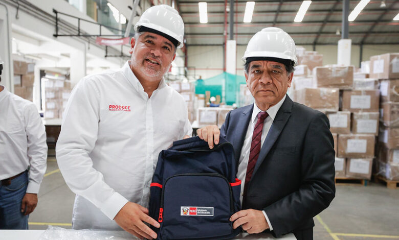 PRODUCE inicia acciones de distribución de kits escolares a la región Cajamarca
