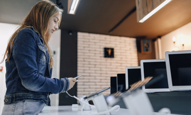 Mercado Libre: crece el interés por renovar laptops y estas son las características que más buscan los peruanos en 2026