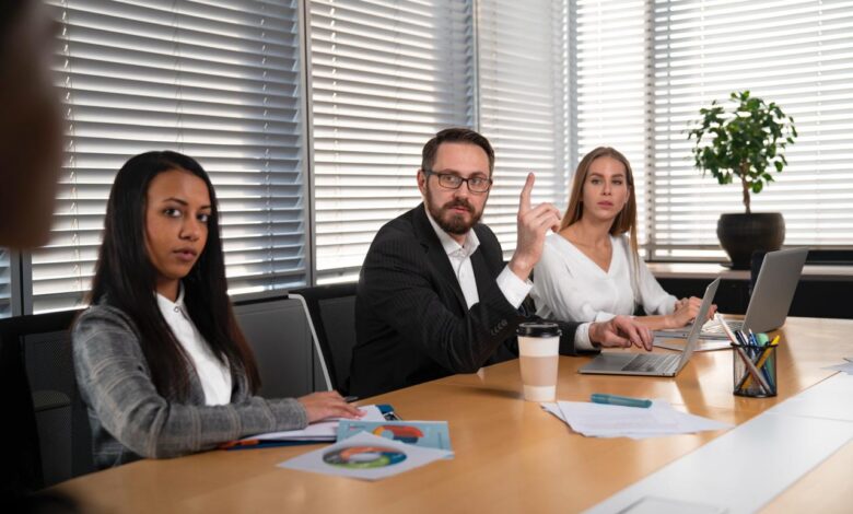 Tres (03) tendencias que redefinen la inversión en inteligencia artificial en las empresas peruanas este 2026