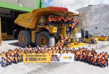 Ferreyros entrega el camión minero Caterpillar número 1,000 en el Perú