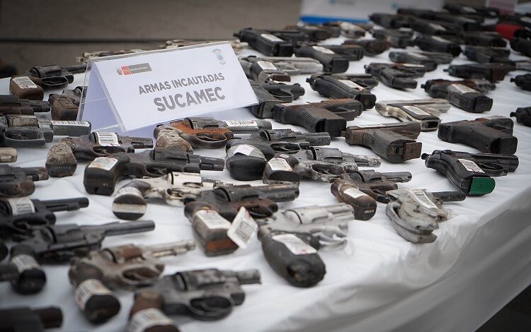 Golpe al crimen organizado: Sucamec retira de circulación 10 637 armas de fuego y más de 494 toneladas de explosivos