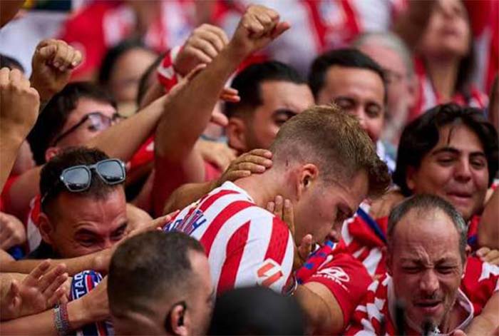 Aficionados a LaLiga en Perú