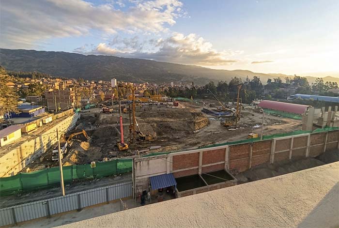 PRONIS avanza con la instalación de 1602 pilotes para la cimentación del nuevo Hospital de Chota