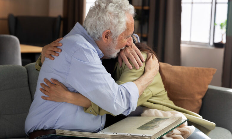 Señales de alerta: cómo reconocer síntomas tempranos del Alzheimer en adultos mayores