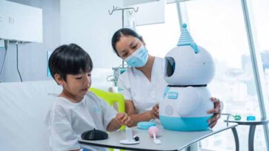 Conoce al robot que acompaña a niños con cáncer durante su hospitalización