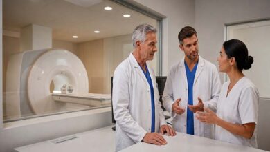 Retener talento en salud: ¿por qué la educación es la mejor inversión frente al déficit y la rotación en el sector?