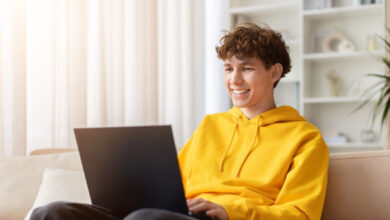 ChatGPT for Teens: el desafío de hacer la IA más segura para los adolescentes