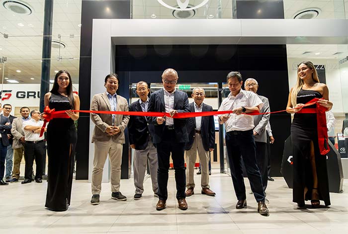 Toyota del Perú avanza en la modernización de su red de concesionarios con la renovada sede de Grupo Pana en Surquillo
